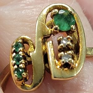 Vintage Genuine Emerald and Diamond ring